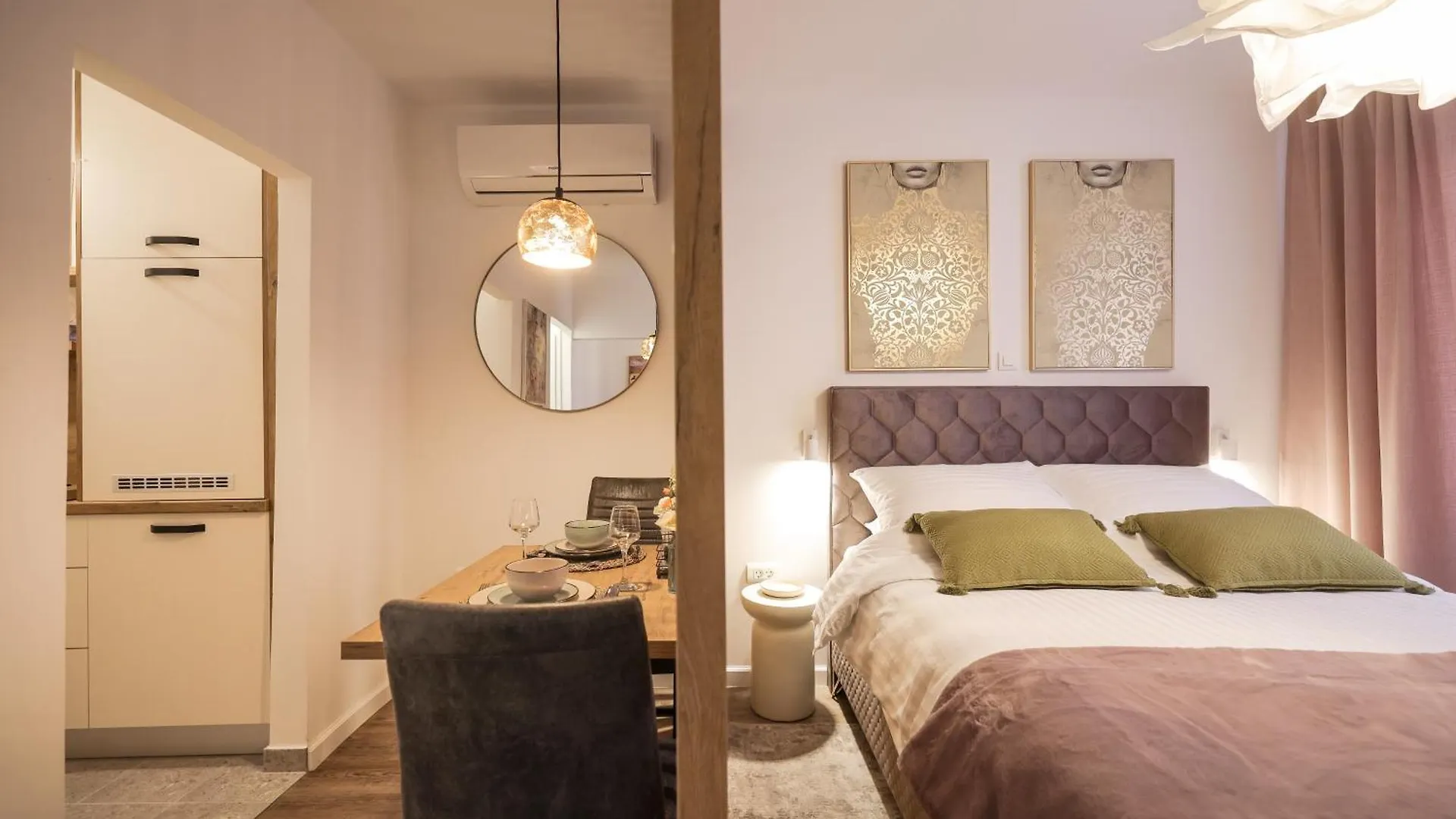 Charming Studio Apt In City Center Croatia