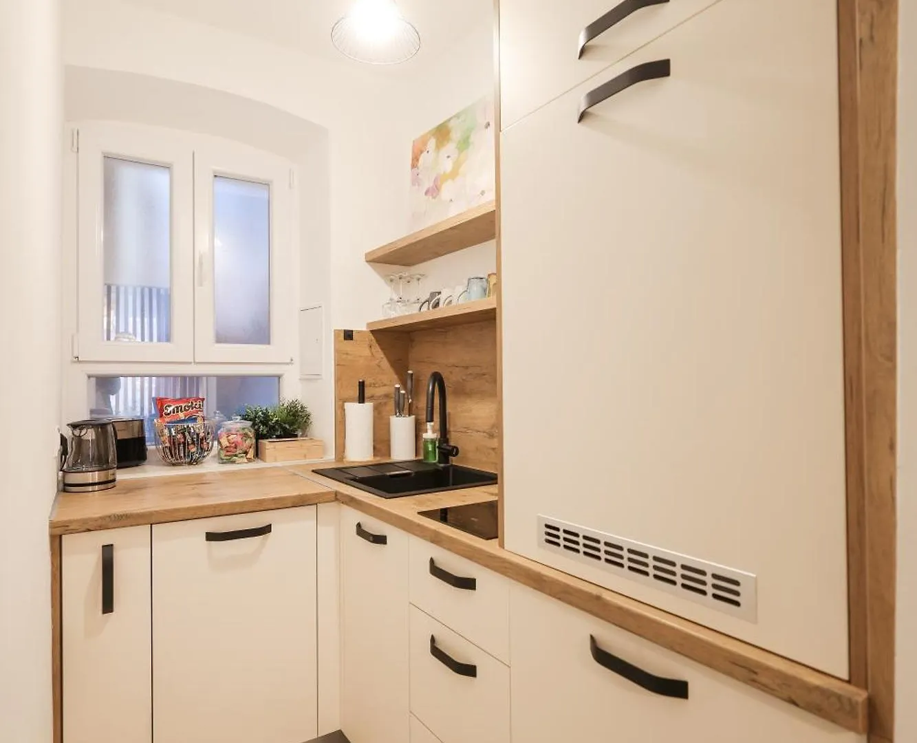Charming Studio Apt In City Center 0*, Zadar